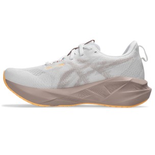 Γυναικεία Αθλητικά Παπούτσια Asics Novablast 5 1012B765-102