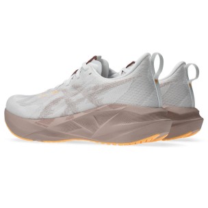 Γυναικεία Αθλητικά Παπούτσια Asics Novablast 5 1012B765-102