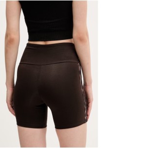 Γυναικείο σόρτς Adidas Seasonal Essentials Leopard Print Biker Shorts KA4759