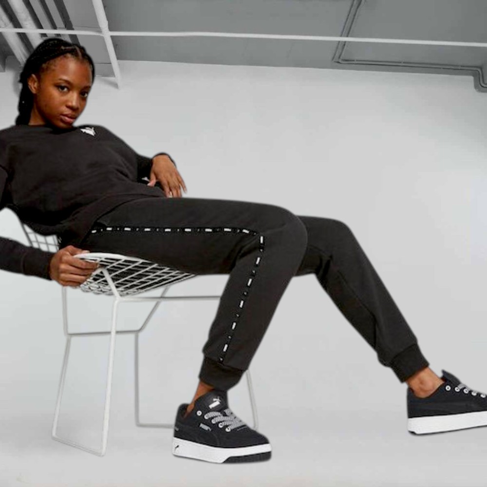 Γυναικείο Παντελόνι Φόρμας Puma ESS Tape Sweatpants FL cl 675999-01