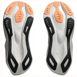 Ανδρικά Αθλητικά Παπούτσια ASICS Novablast 6 1011C243-001