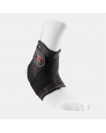 Επαγγελματική επιστραγαλίδα neoprene με Δέστρες από την McDavid (432) BLK